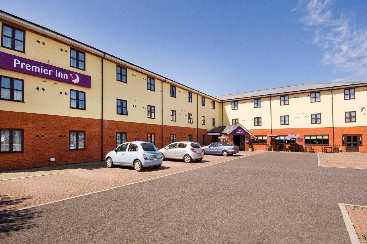 Premier Inn Chichester Eksteriør billede
